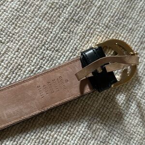 Interlocking Gs Gucci belt size 85 awesome condition no markings at all.